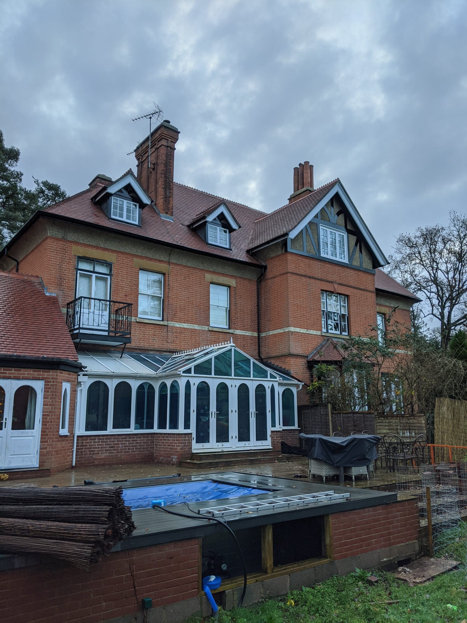 Garden Works & Outdoor Construction
